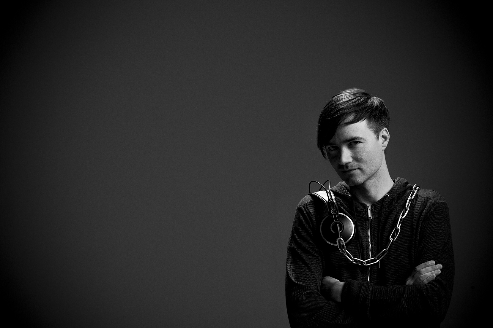 Eric Sneo DualBooking Agencia Artistas Techno Electronica Eric Sneo DualBooking Agencia Artistas Techno Electronica