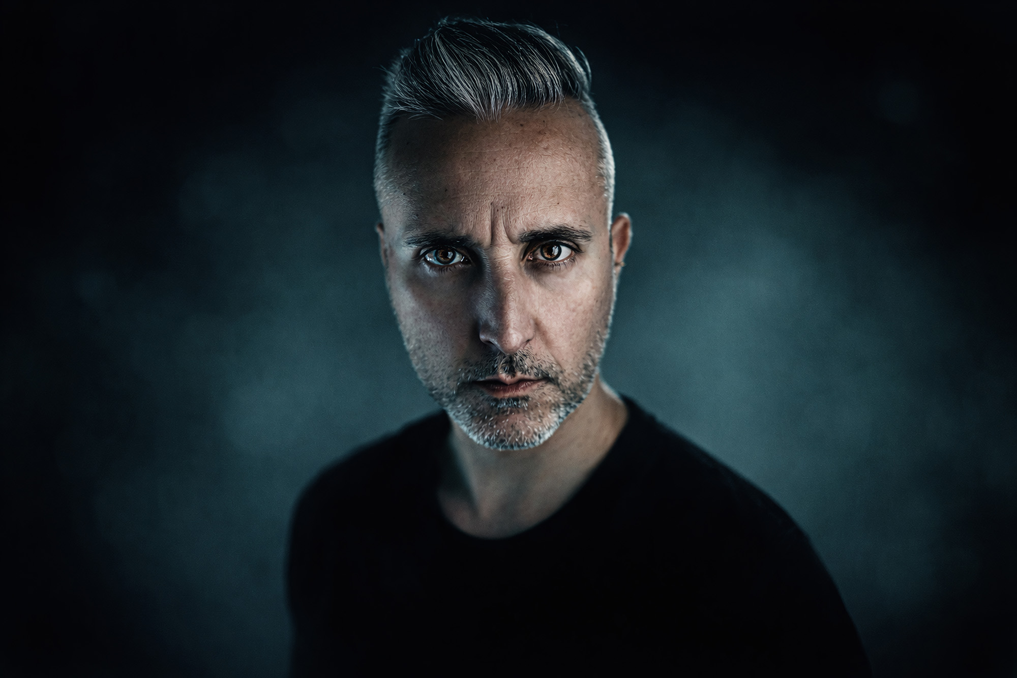 Gonzolo M 2026 DualBooking Agencia Artistas Techno Electronica House